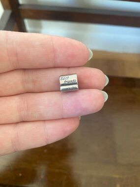 Sterling Silver 'Best Friends' Bead Charm - Silver